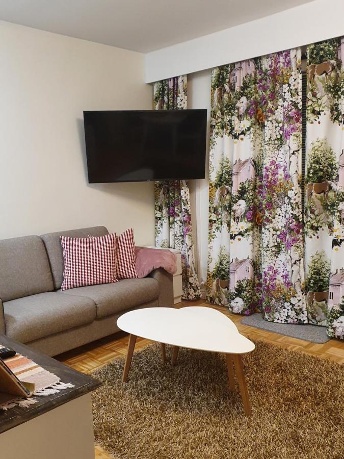 Ferienwohnung Kaunis Valoisa 3 Krs Pikkukaksio Vantaa Koivukylae Exterior foto